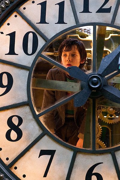 The Invention of Hugo Cabret Amazing Movie:) | Hugo cabret, Asa  butterfield, Movies