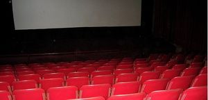 Movietheaterred