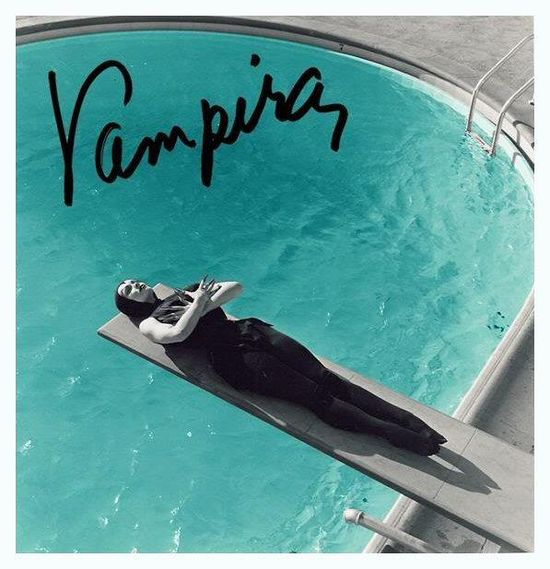 Vampira at Rest