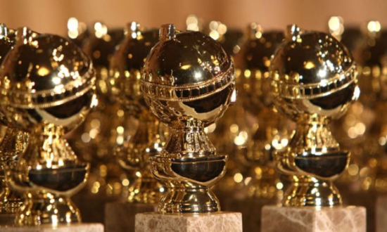Golden-Globes-statues